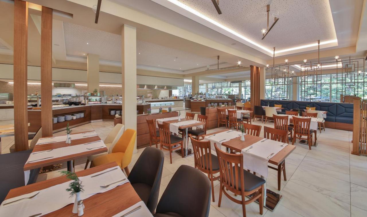 Vita Park Hotel & Aqua Park Albena Eksteriør billede